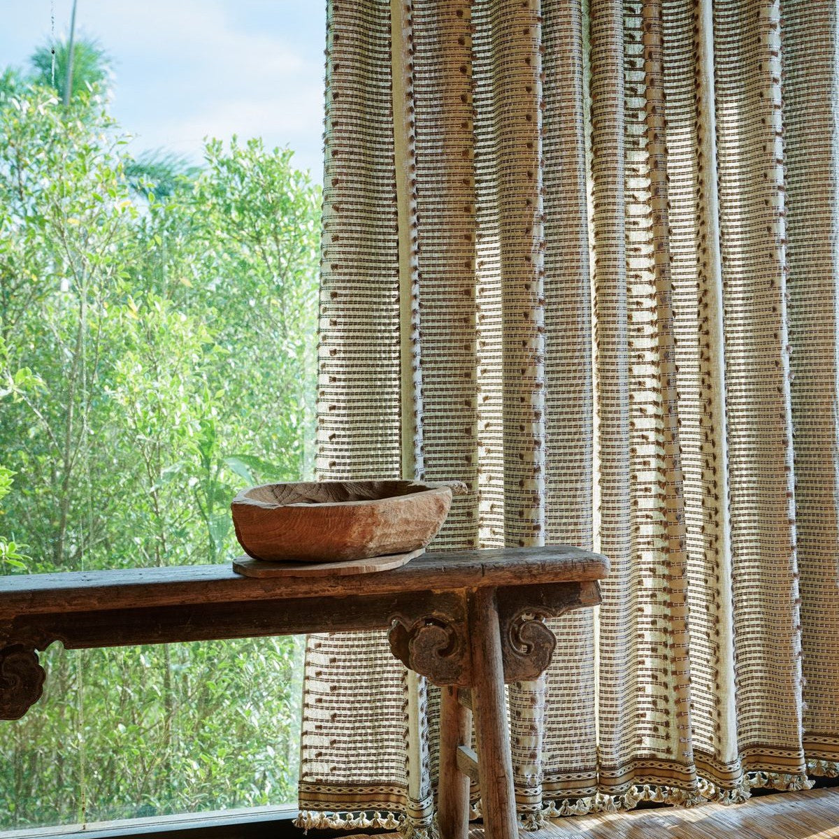 Yunnan Embroidery - Flax