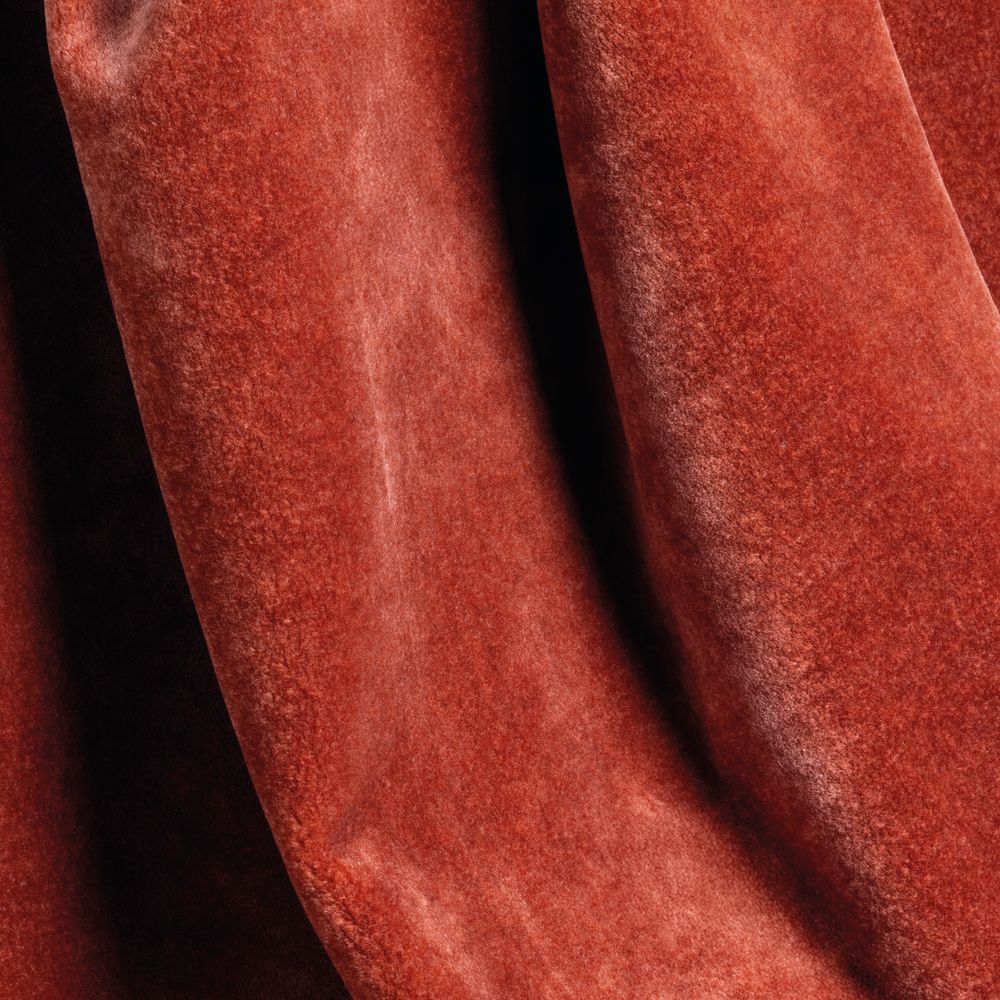 Ella Rouge De Bidart