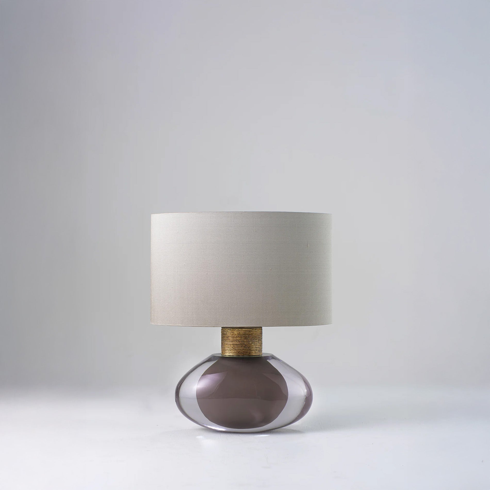 Cologne Lamp - Fawn - Decayed Gold Collar