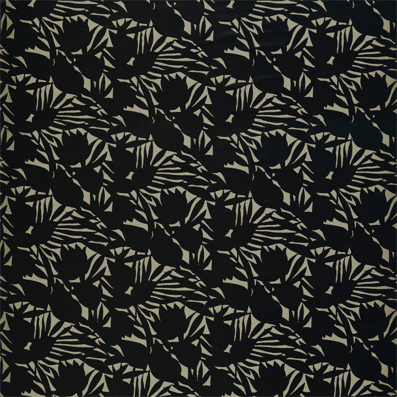 Luminance - Ebony