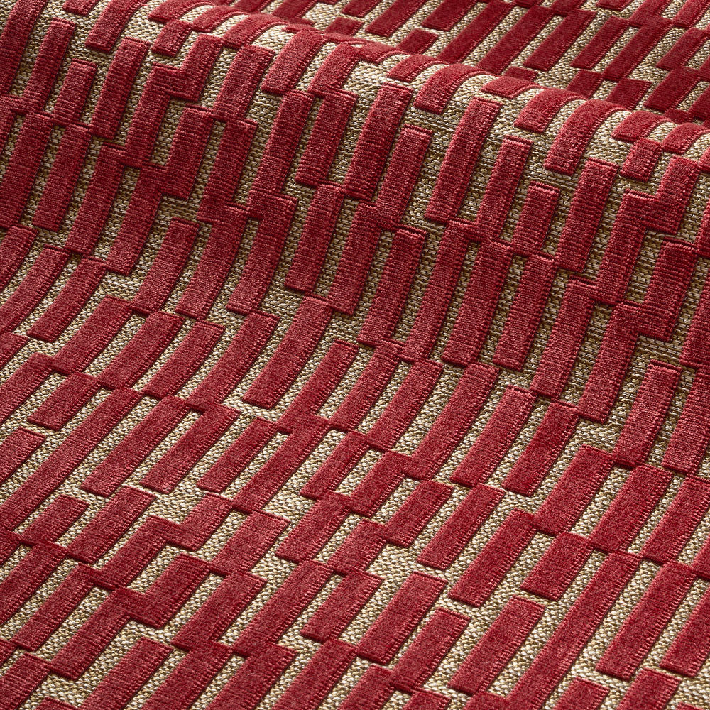 Dame De Fer Rouge D'Andrinople