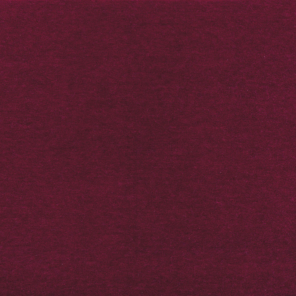 Aux Folies Bergeres Rubis