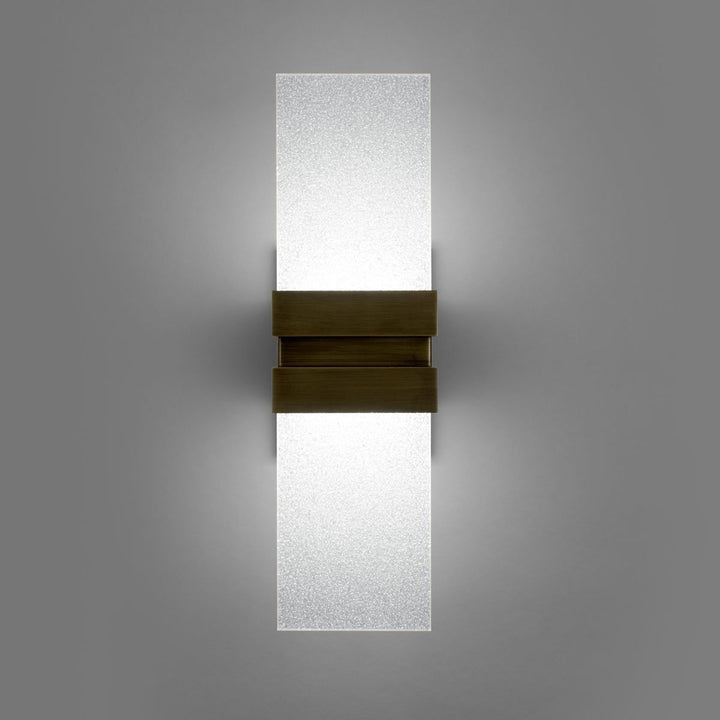 Tonic Sconce