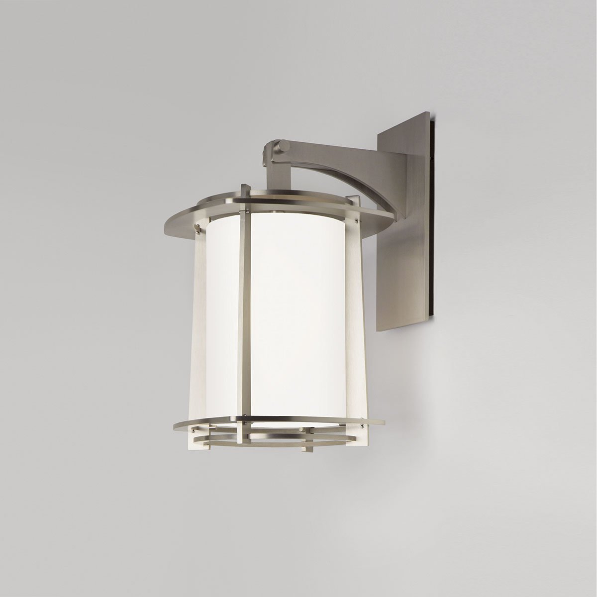 Premier 4-Fin Sconce