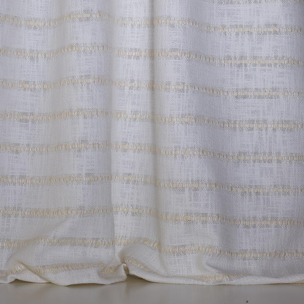 Less Is More - Magnolia