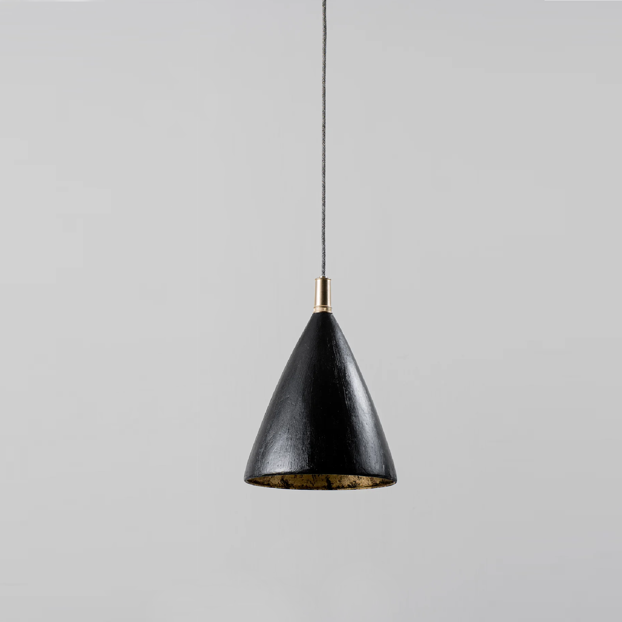 Matilda Pendant Medium - Black with Etched Gold