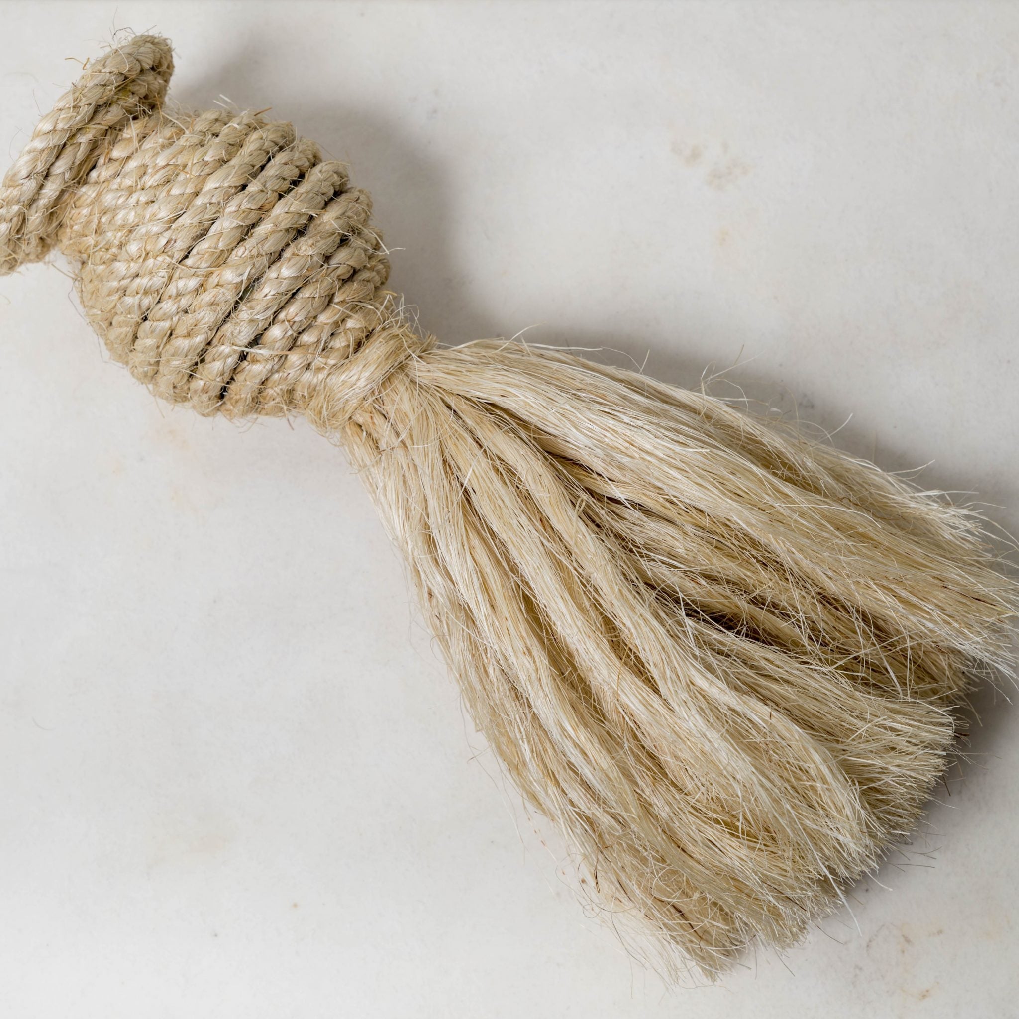 Lighting Finish - Natural Sisal Rope