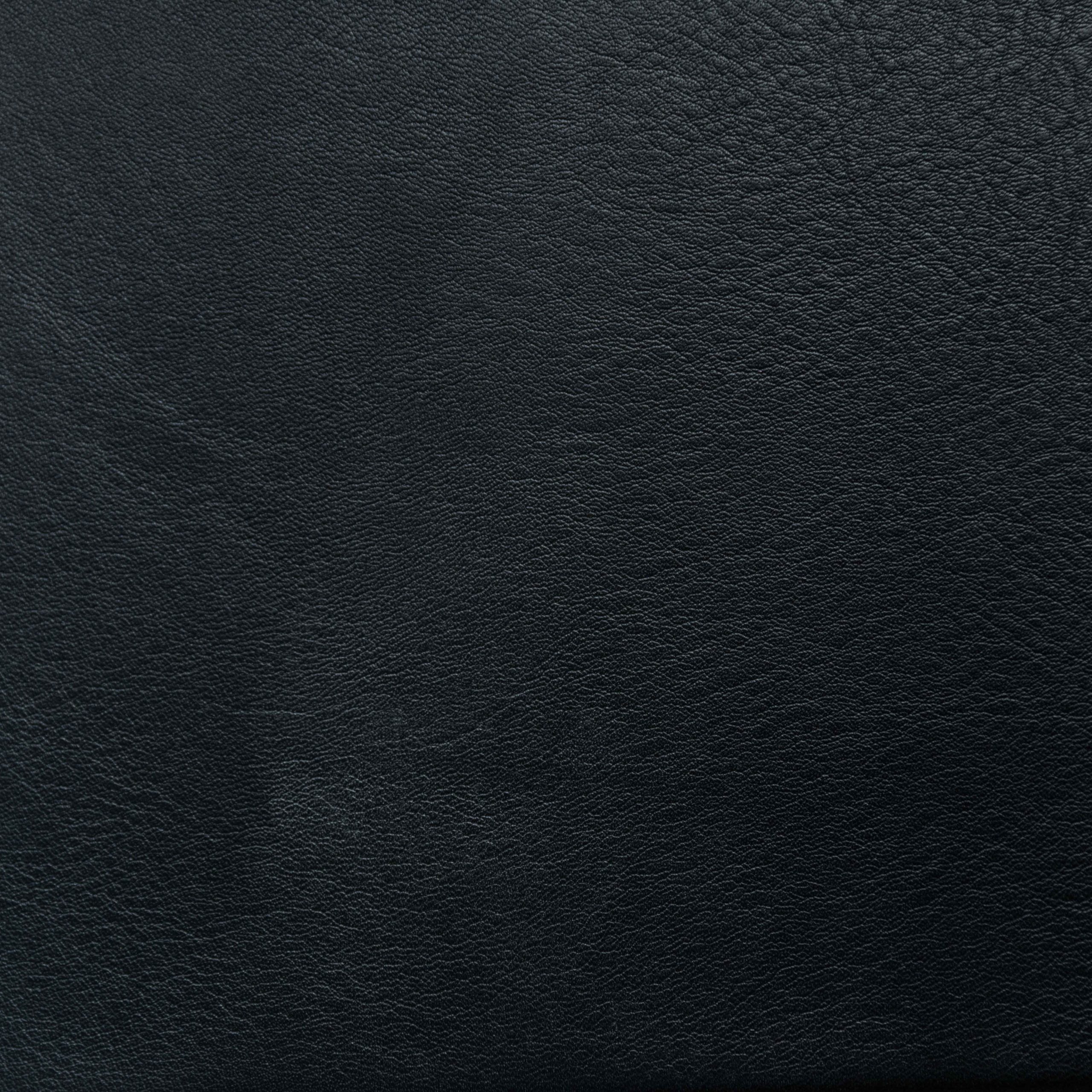 Furniture Finish - Puma Negra